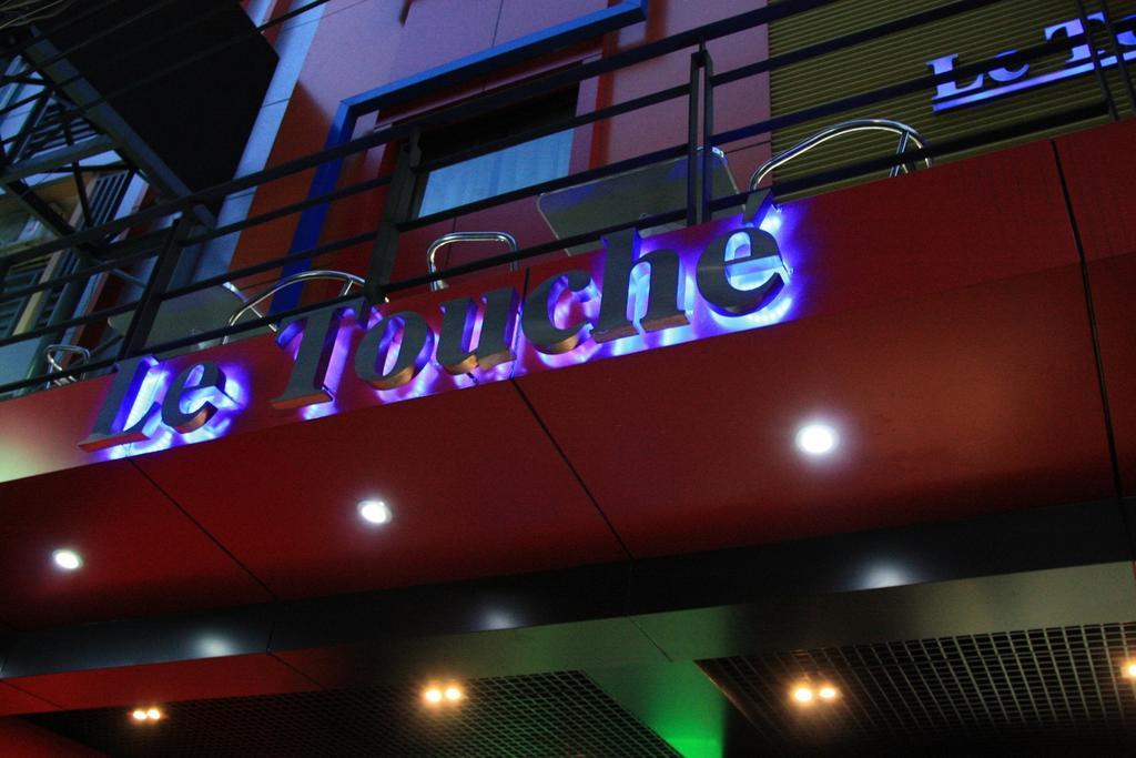 Le Touche Hotel Banguecoque Exterior foto
