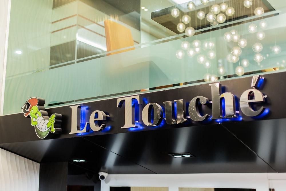 Le Touche Hotel Banguecoque Exterior foto